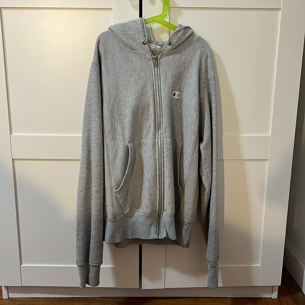 Men’s Champion Gray Zip Up Hoodie